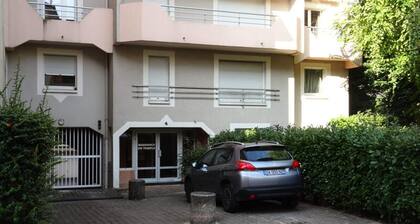 3 Rooms for 3 People