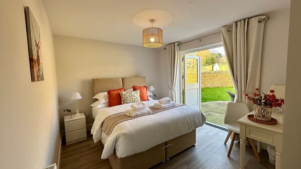 4 chambres, fer et planche à repasser, Wi-Fi