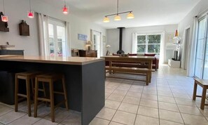 Interior - Houses & Villas for 10 People (Saint-Georges-d'Oleron)