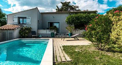 Houses & Villas for 4 People