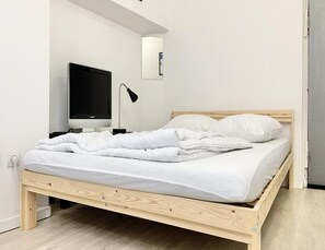 Room - Apartments for 2 People (Grenoble)