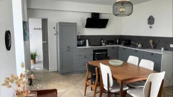 Fridge, microwave, oven, dishwasher