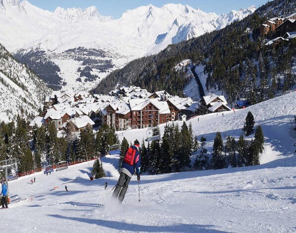 Snow and ski sports