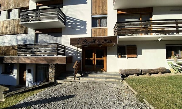 Exterior detail