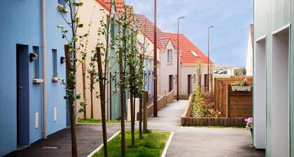 4 Room Maisonette 8 People