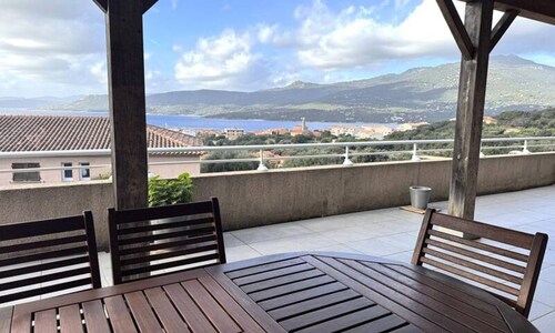 Navaj Residence in Propriano