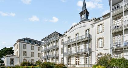 1 Bedroom Selection Apartment