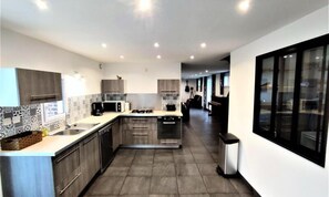 Cookware/dishes/utensils - Gmte de France 6 People (Anglesqueville-l'Esneval)