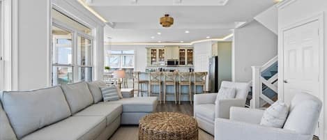 Televisión y chimenea