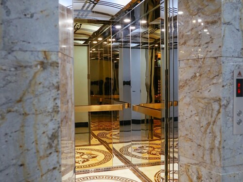 Nature Hotel - Le Dai Hanh