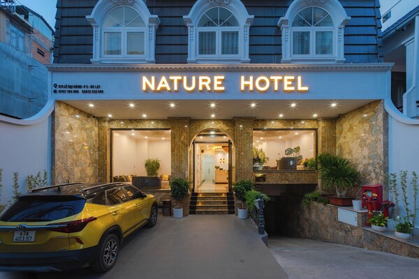 Nature Hotel - Le Dai Hanh - Đà Lạt