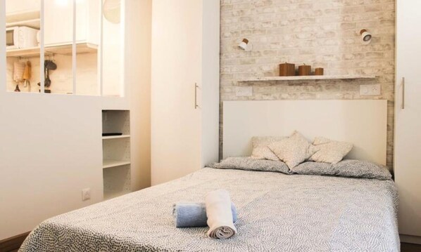 Iron/ironing board