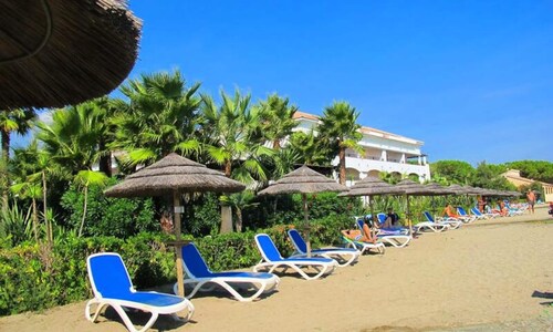 4 Rooms Mezzanine 8 People