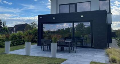 Villa Flandre, Villa near Ghent, Brussels, Antwerp, Bruges