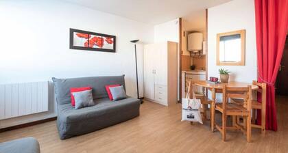 Studio for 4 People