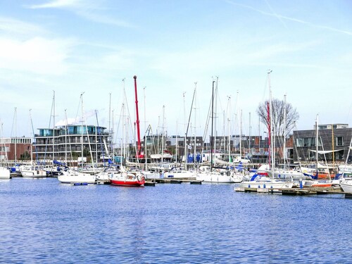 Beautiful private villa for 4 guests with WIFI, TV and patio