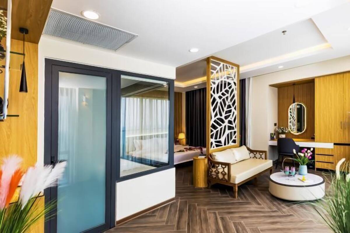 Minibar, rideaux d’obscurcissement, système d’insonorisation