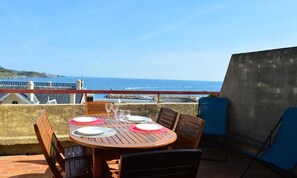 Outdoor dining - Cap Marine Residence for Four People (Banyuls-sur-Mer)