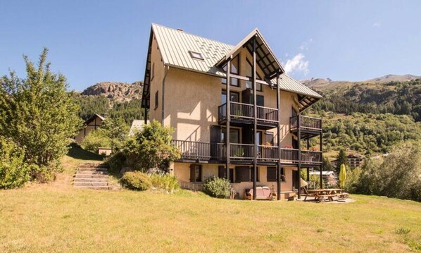 Exterior - Residence Close to Bees With Five Room (Monetier-les-Bains)