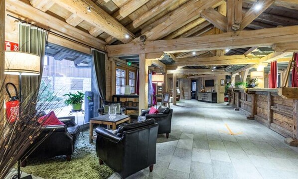 Lobby - Apartment Selection 2 Bedrooms (Araches-la-Frasse)