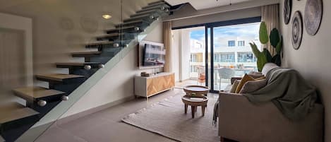 TV, offices