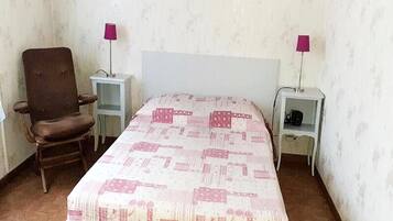 Iron/ironing board
