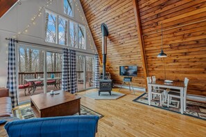 TV connectée, cheminée