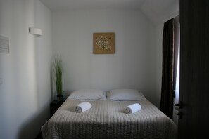 Kamar Single Klasik, 1 Tempat Tidur Twin Besar, Bebas Asap Rokok | Meja kerja, tempat tidur bayi (biaya tambahan), dan Wi-Fi gratis