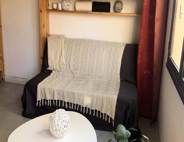 Interior - Apartment in Vars Near Ski Slopes (Vars)