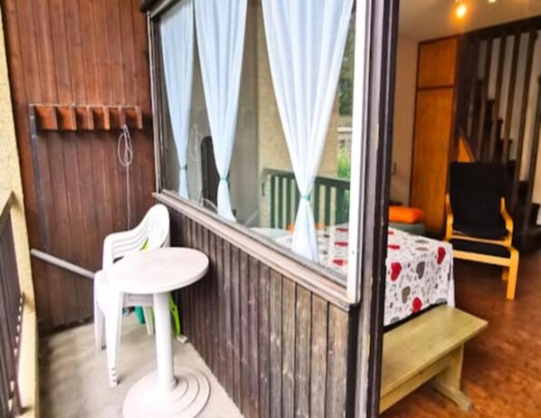 Living room - Pretty 4 Room Duplex With Balcony (Monetier-les-Bains)