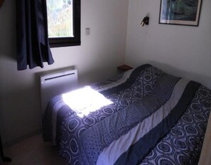 Iron/ironing board