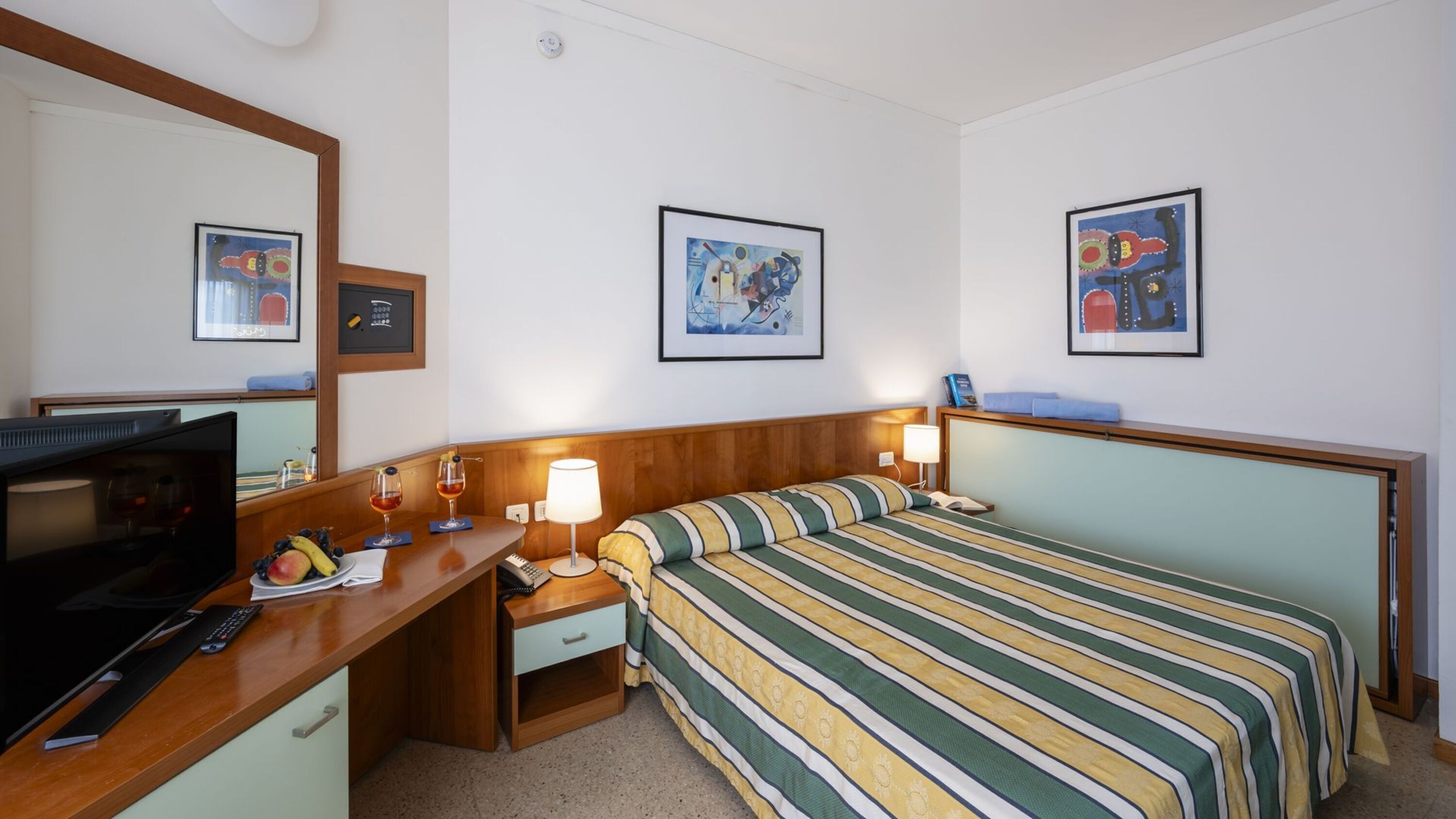 1 Schlafzimmer, Internetzugang