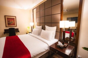 Deluxe Double Room | Soundproofing, iron/ironing board, free WiFi