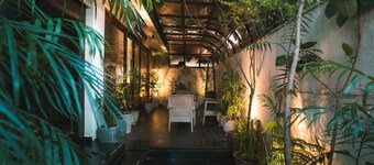Serai Boutique Hotel