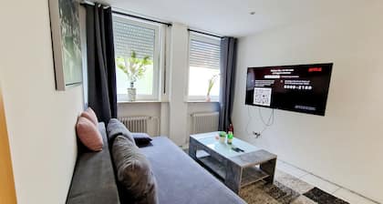 HerzoHome Apartment