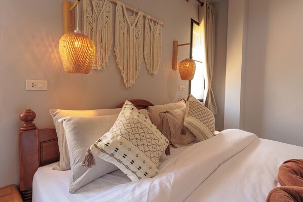2 bedrooms, WiFi, bed sheets
