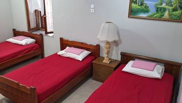 Classic Apartment, Courtyard View