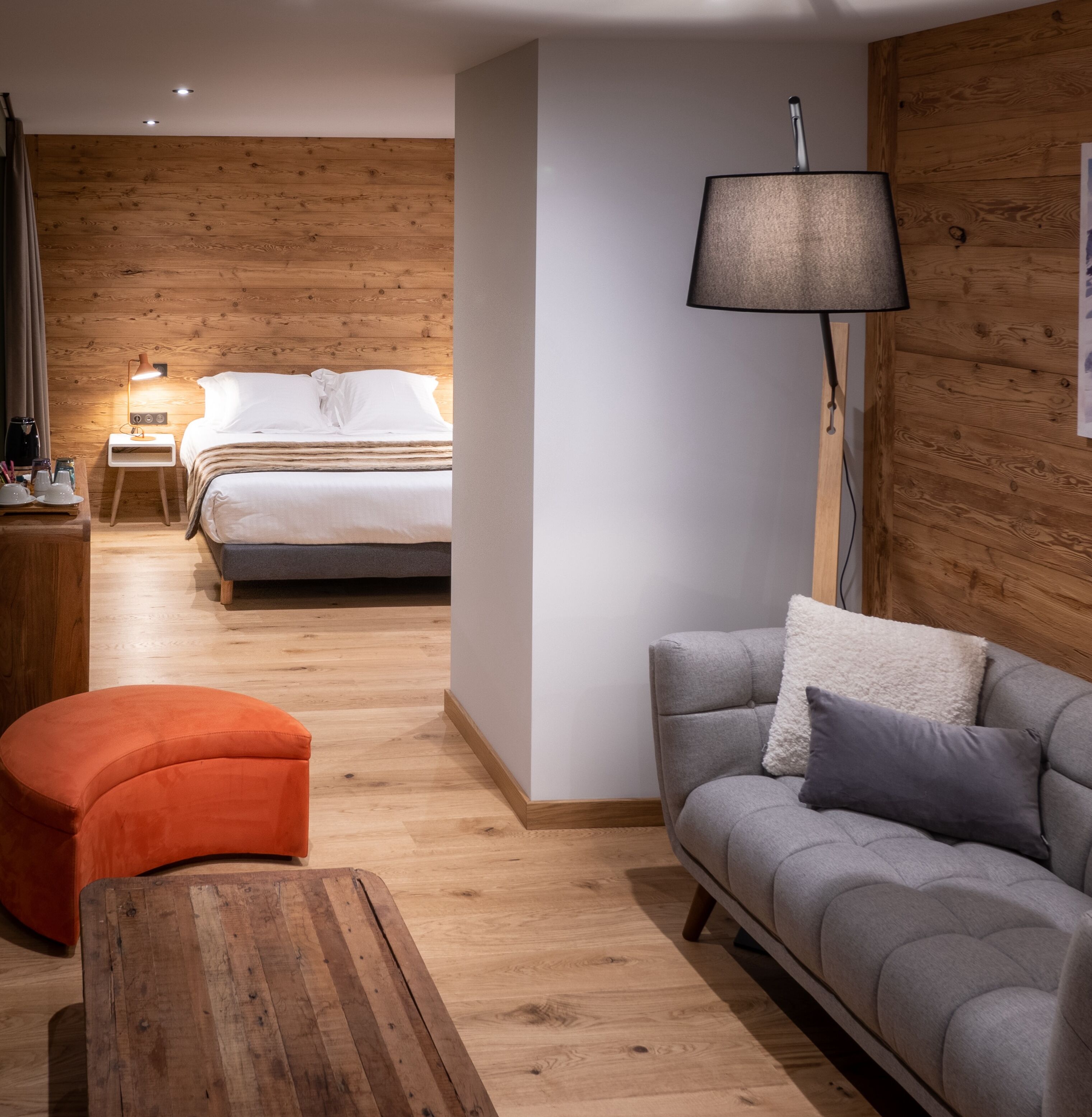 Phòng 4 Cao cấp, quang cảnh núi | Két bảo mật tại phòng, màn/rèm cản sáng, phòng cách âm 