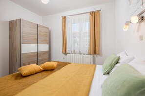 2 camere, ferro/asse da stiro, Wi-Fi gratuito, lenzuola