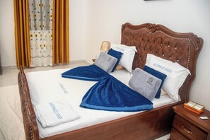 1 bedroom, desk, iron/ironing board, free WiFi