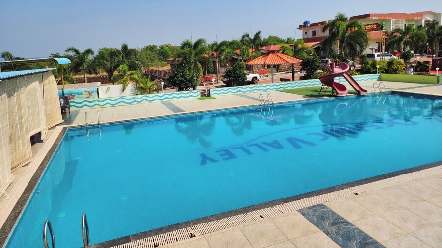 Mango Valley Resorts Ganpatipule