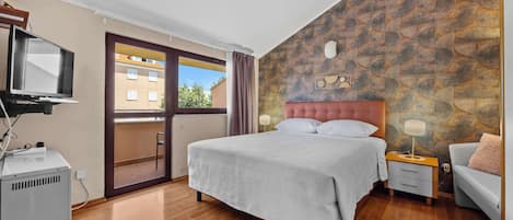 1 habitación, wifi y ropa de cama