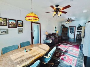 Dining - Historic Adobe Pioneer House (Willcox)