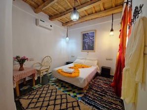 Classic Double Room, Air conditioning, Garden View | Down duvets, Select Comfort beds, free WiFi, bed sheets - Hotel Atlas Gorge Dades (Ait Sedrate Jbel El Soufla)