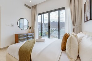 5 habitaciones y caja de seguridad en la habitación
