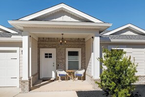 Exterior - Welcome to Navarre Nirvana! 57-ft private RV spot (Nivarre)