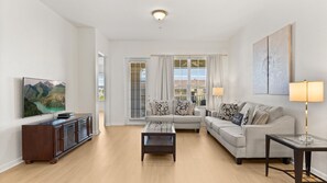 Apartment | 3 bedrooms, Internet