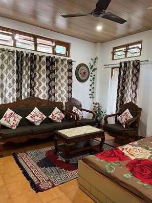 Chambres insonorisées, fer et planche à repasser, Wi-Fi gratuit