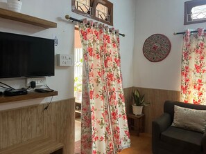 Chambres insonorisées, fer et planche à repasser, Wi-Fi gratuit