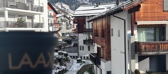 2 Bed 2 Bath, Bright, spacious, central apartment in Flims 5min walk to gondola